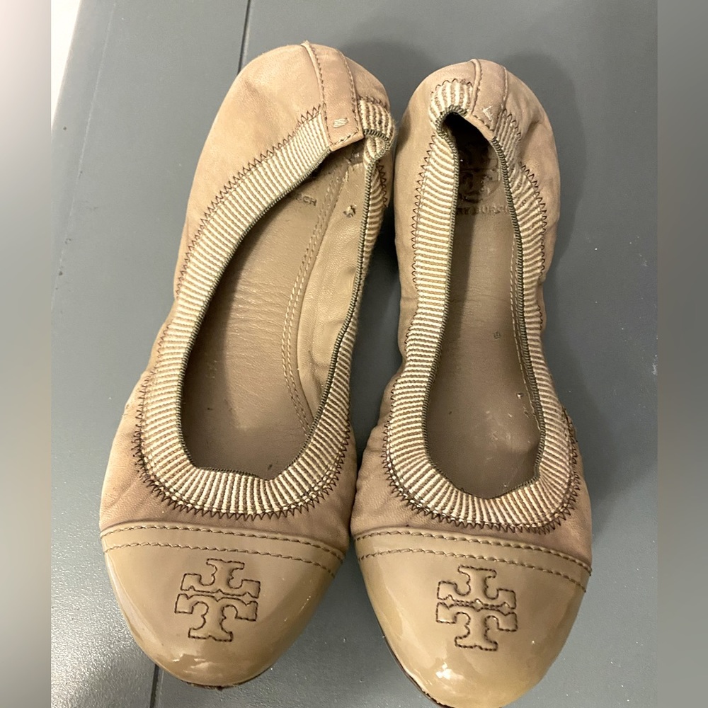 Gray Tory Burch Flats